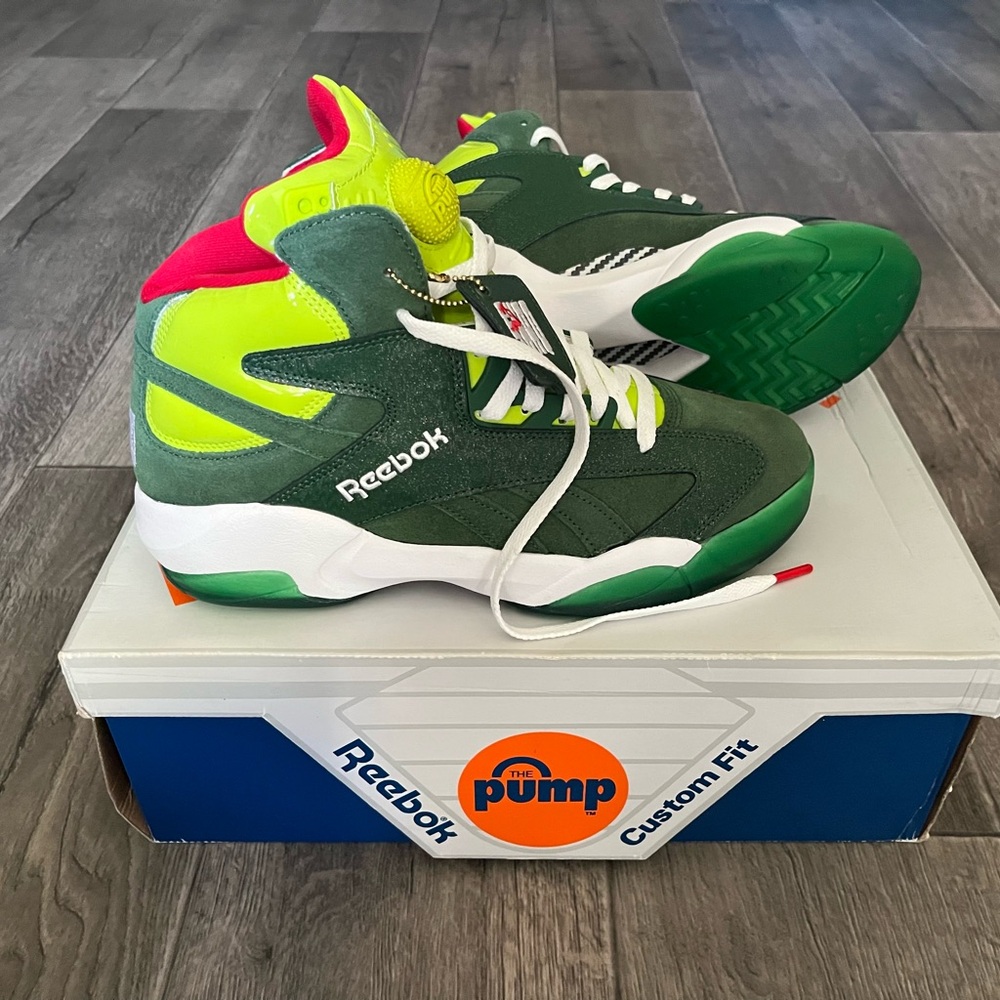 The Grinch 🎄 Shaq Attaq REEBOK Pumps